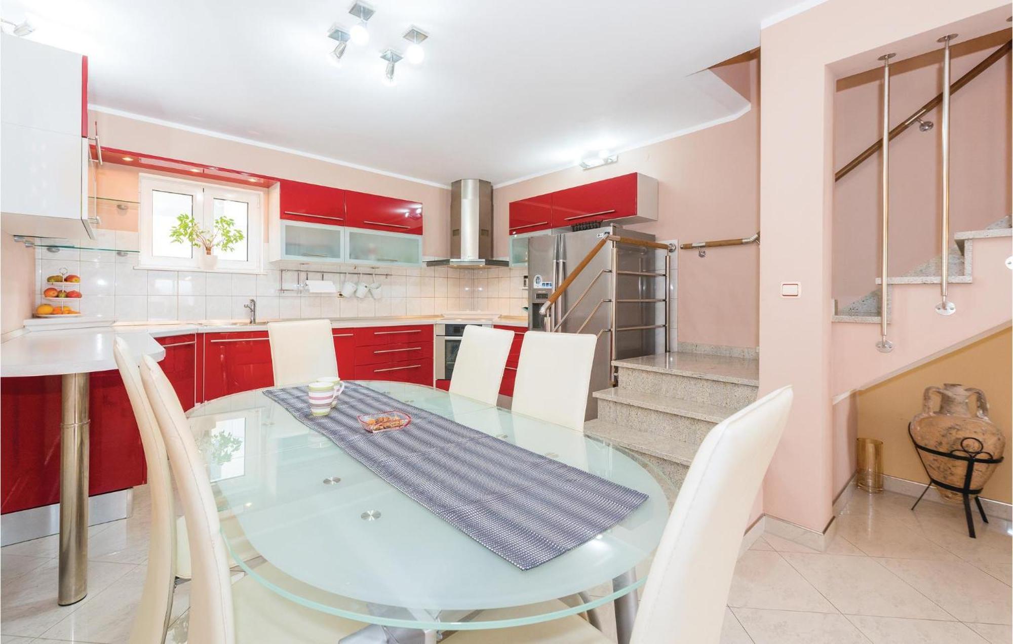 Nice Home In Sibenik With Kitchen Šibenik Exterior foto